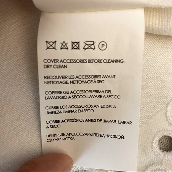 NWT | Club Monaco | Akemi Denim Scalloped Eyelet Skirt — White | Size 2 - Picture 9 of 13